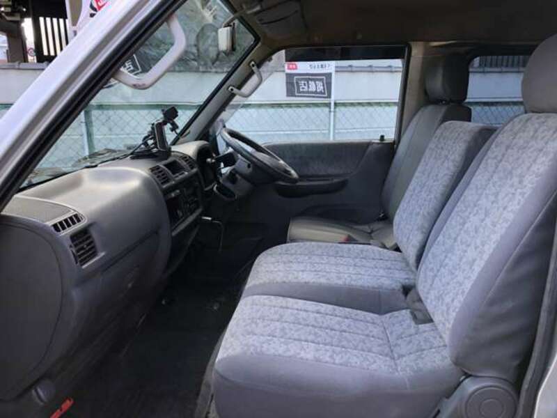 BONGO VAN