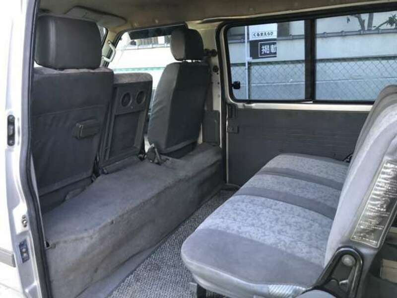 BONGO VAN
