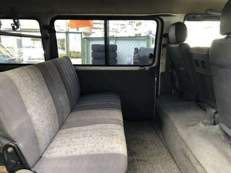 BONGO VAN