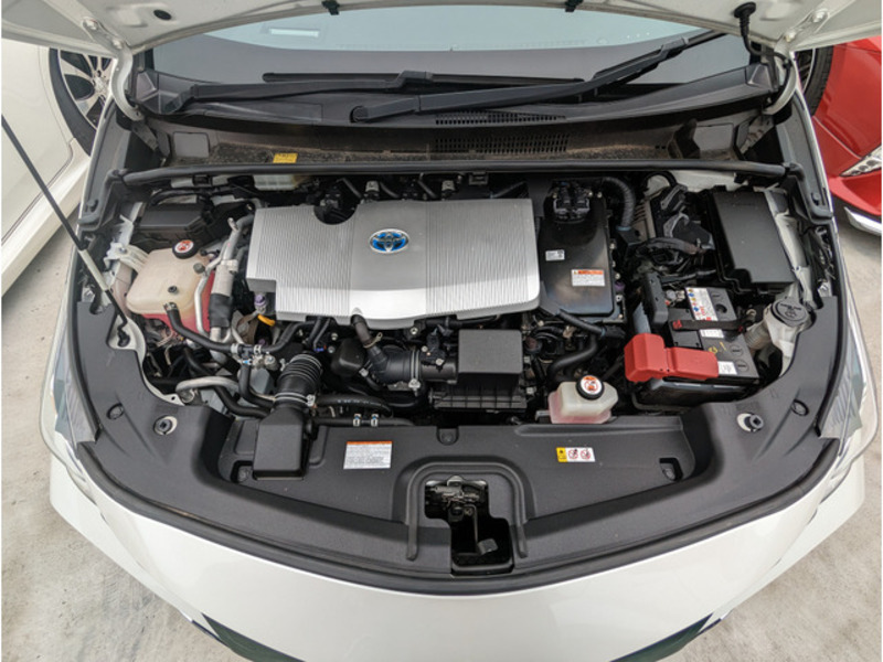 PRIUS PHV