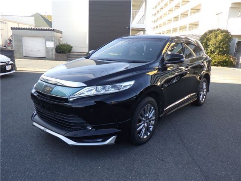 TOYOTA HARRIER