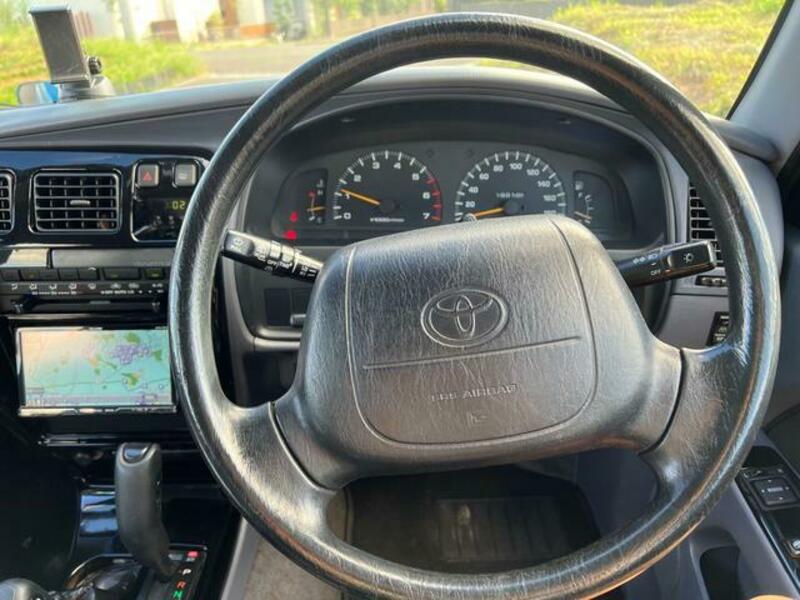 HILUX SURF