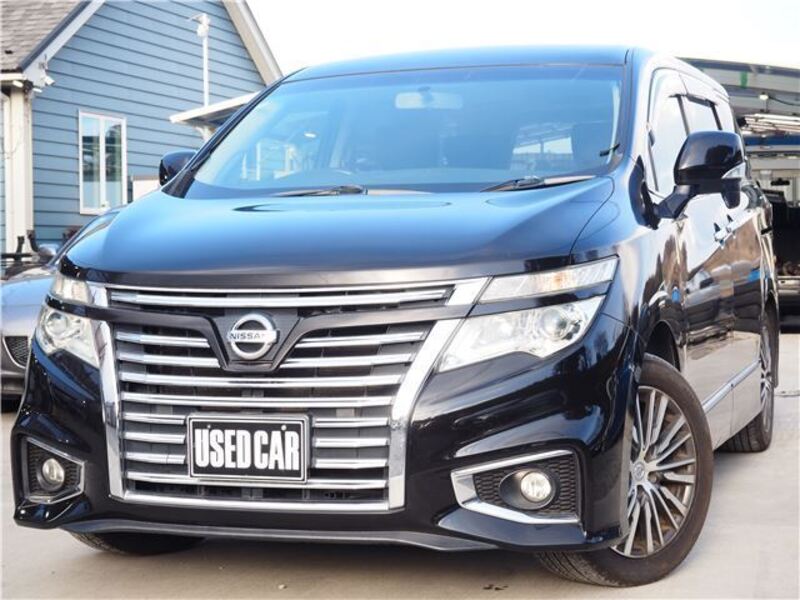 NISSAN ELGRAND