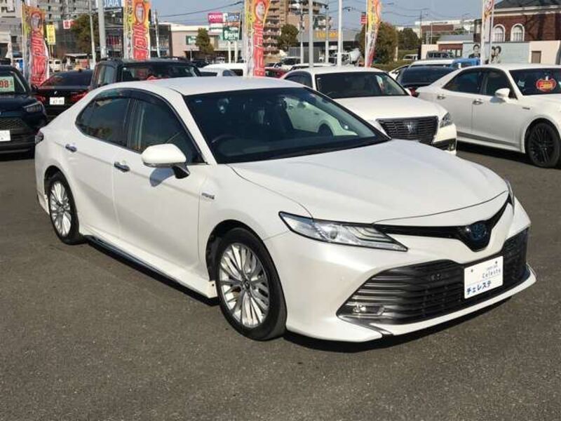 TOYOTA CAMRY