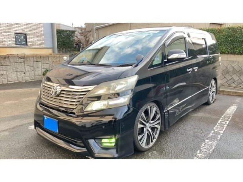 TOYOTA VELLFIRE