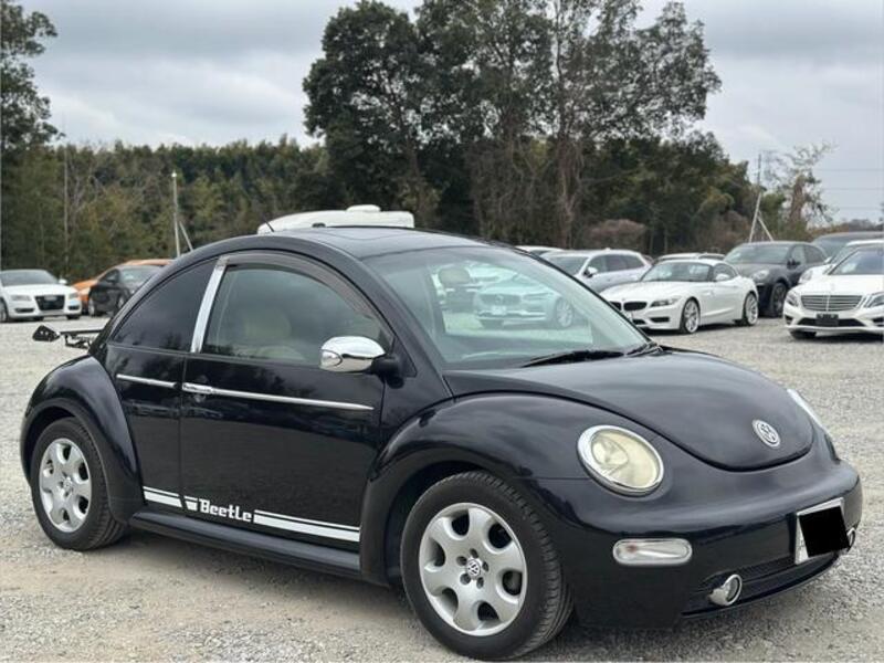 VOLKSWAGEN NEW BEETLE