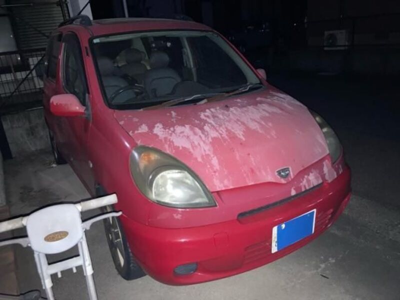 TOYOTA FUN CARGO