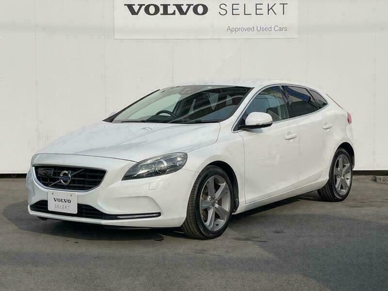 V40