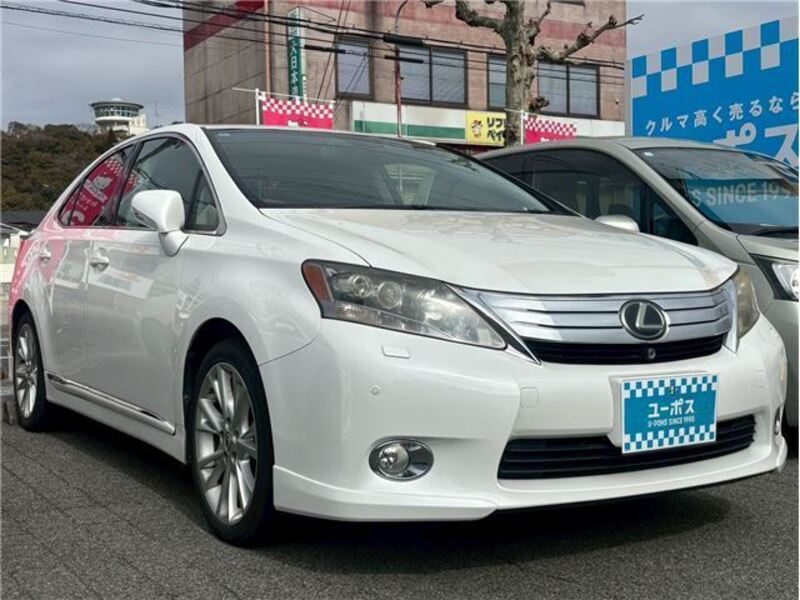 LEXUS HS