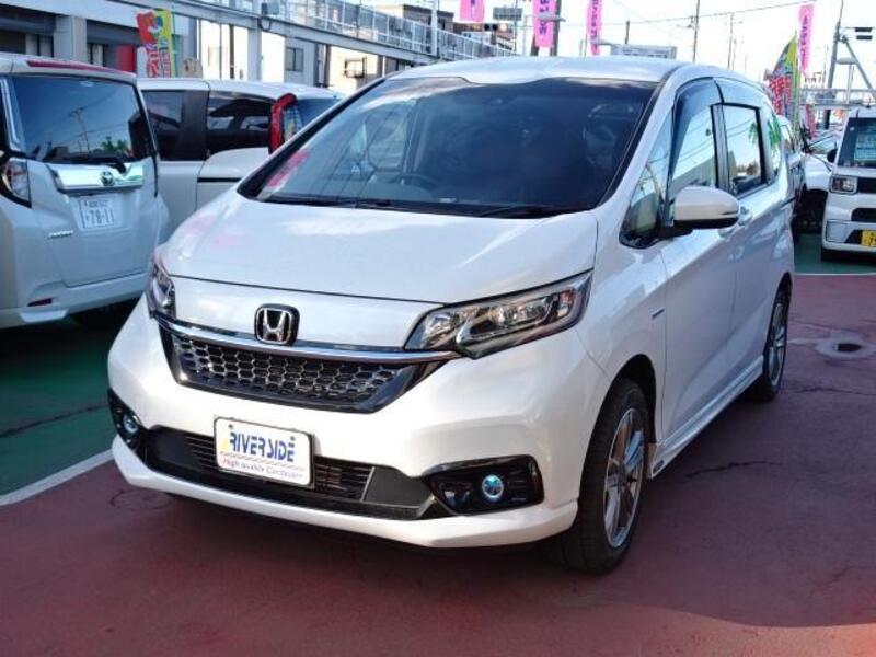 HONDA FREED HYBRID