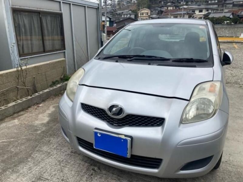 TOYOTA VITZ