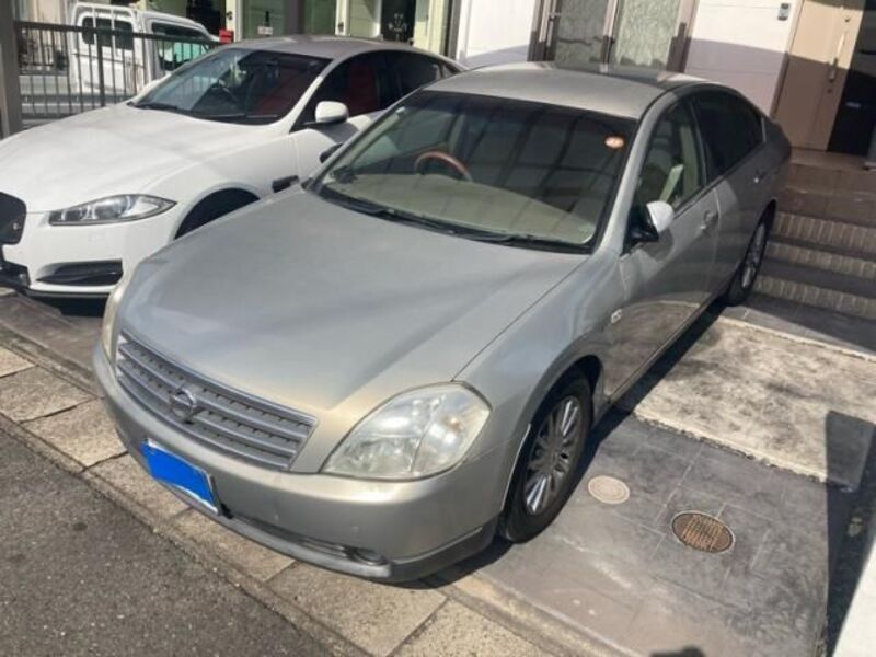 NISSAN TEANA