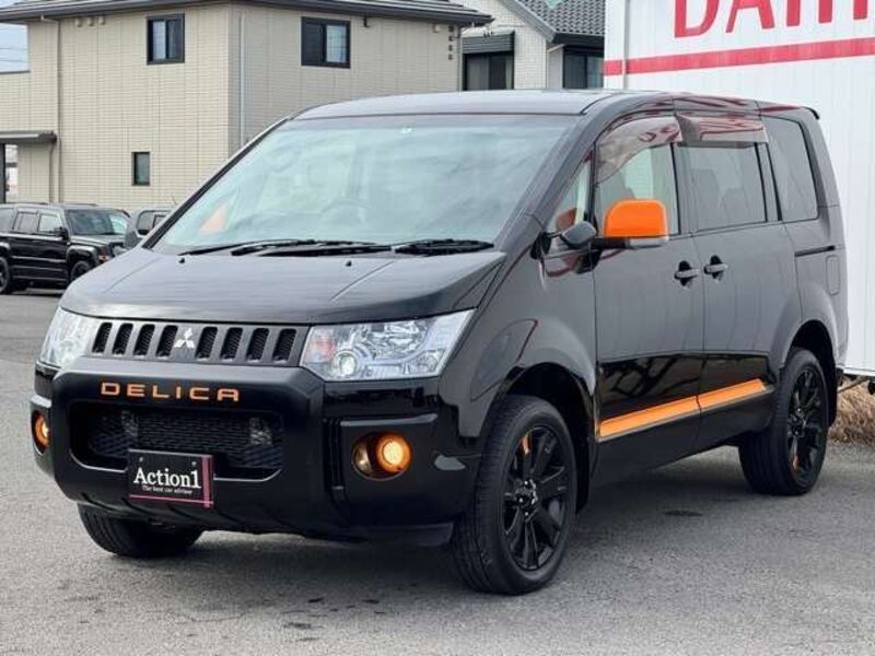 MITSUBISHI DELICA D5