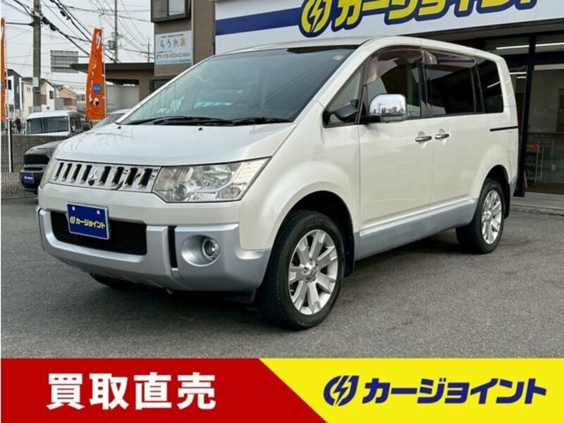 MITSUBISHI DELICA D5