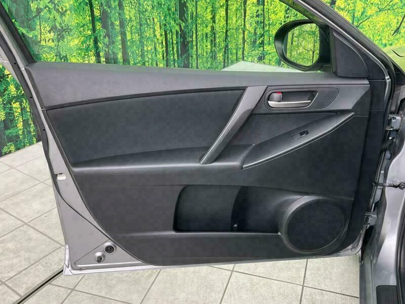 Axela Sport