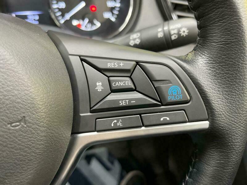 X-TRAIL-21
