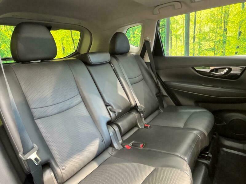 X-TRAIL-7