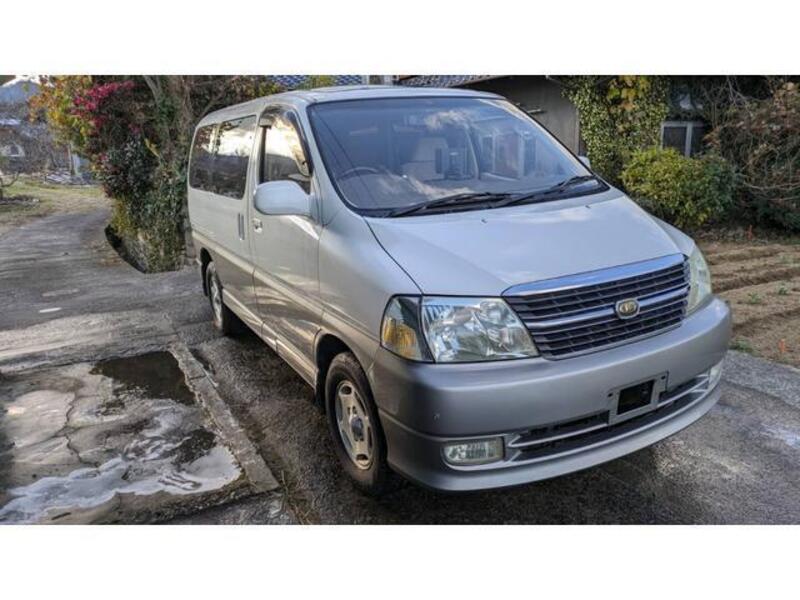 TOYOTA GRANVIA