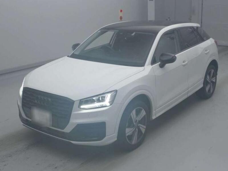 AUDI Q2