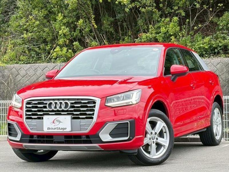 AUDI Q2