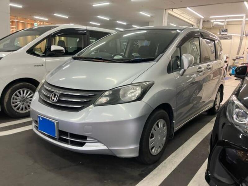 HONDA FREED
