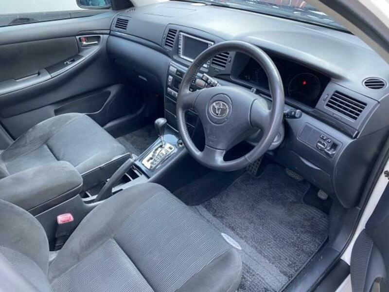 COROLLA FIELDER