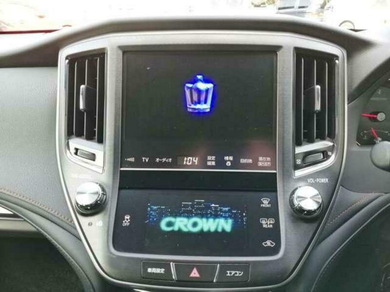 CROWN