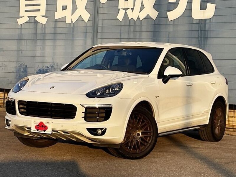 PORSCHE CAYENNE