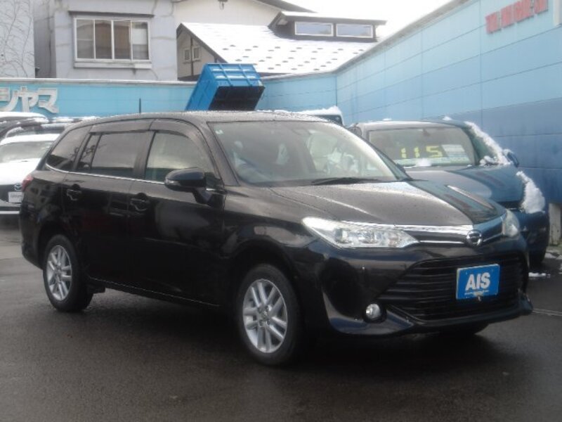 TOYOTA COROLLA FIELDER