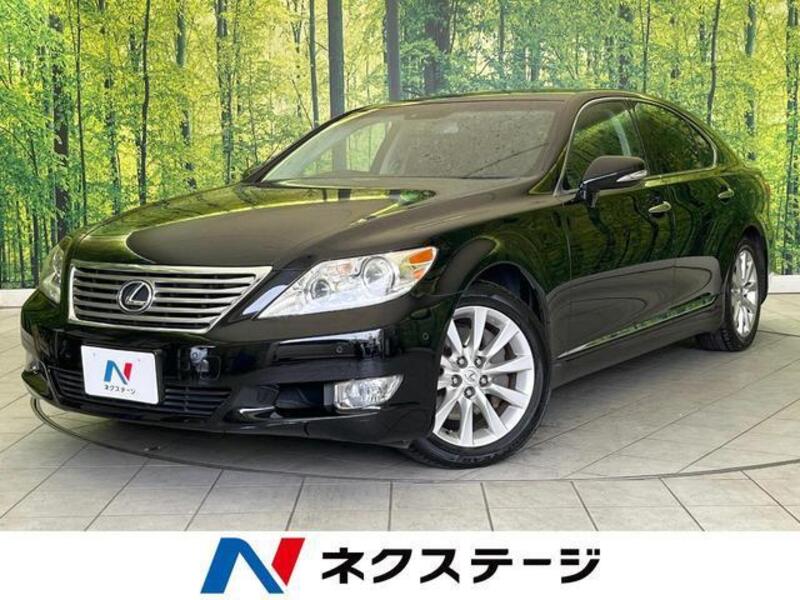 LEXUS LS