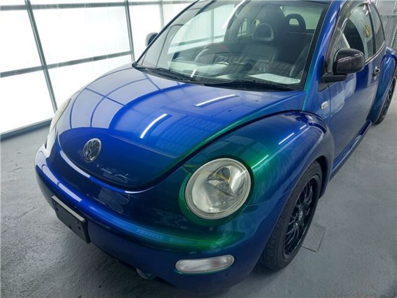 VOLKSWAGEN NEW BEETLE