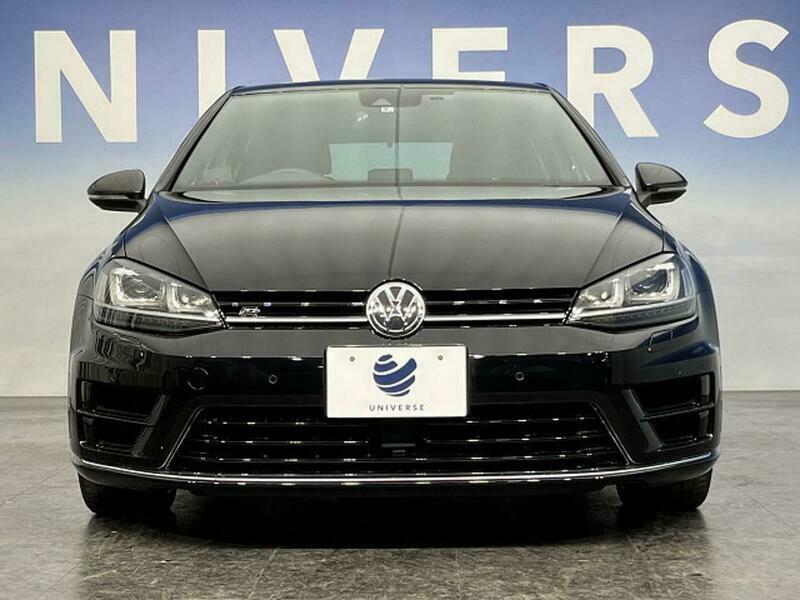 GOLF R