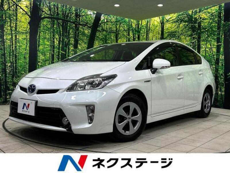 TOYOTA PRIUS