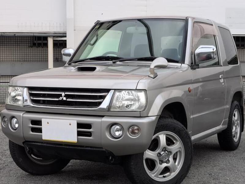 MITSUBISHI PAJERO MINI