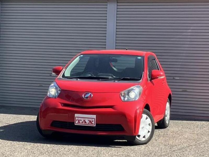 TOYOTA IQ