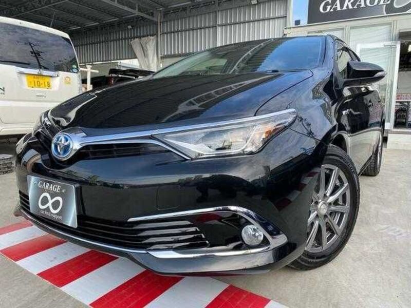 TOYOTA AURIS HYBRID
