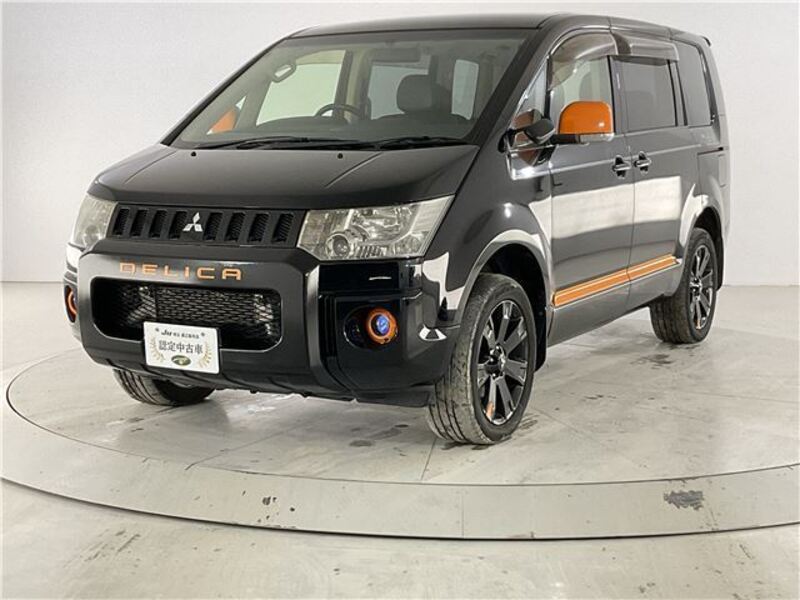 MITSUBISHI DELICA