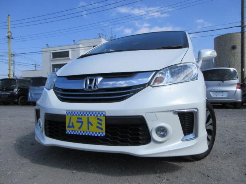 HONDA FREED HYBRID