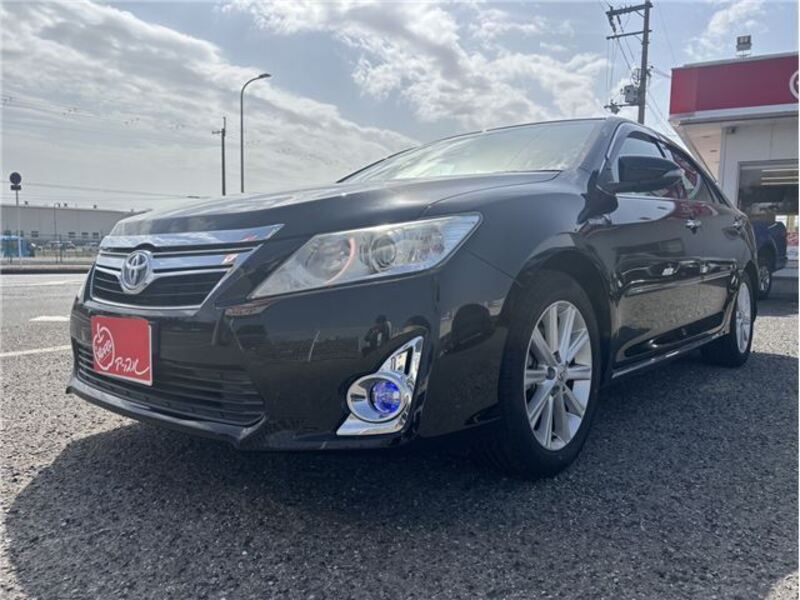 TOYOTA CAMRY