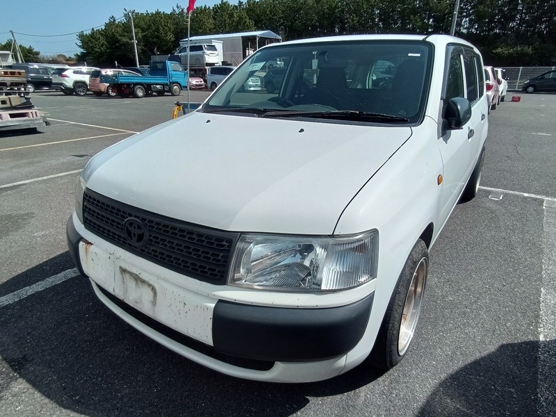TOYOTA PROBOX VAN