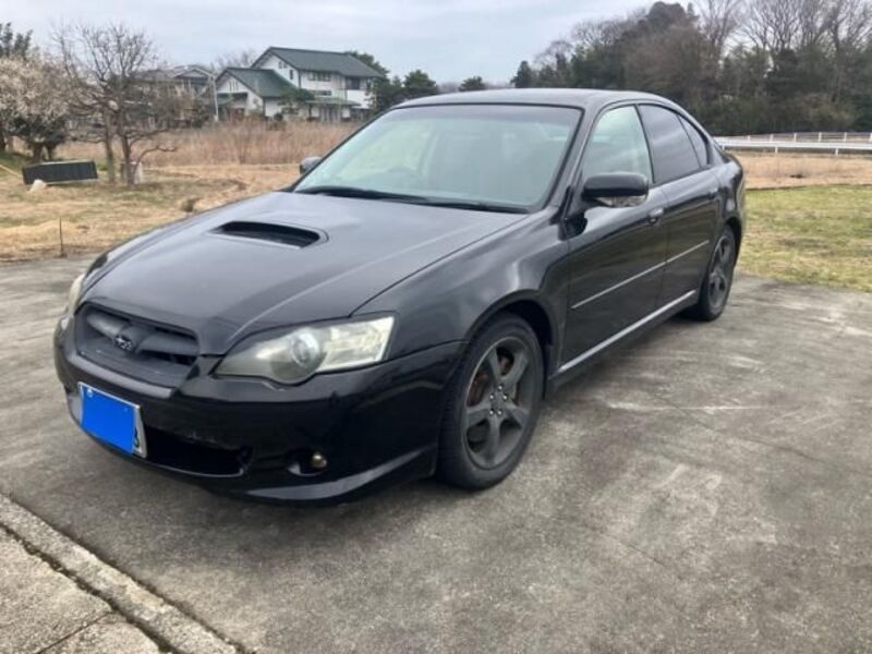 SUBARU LEGACY B4