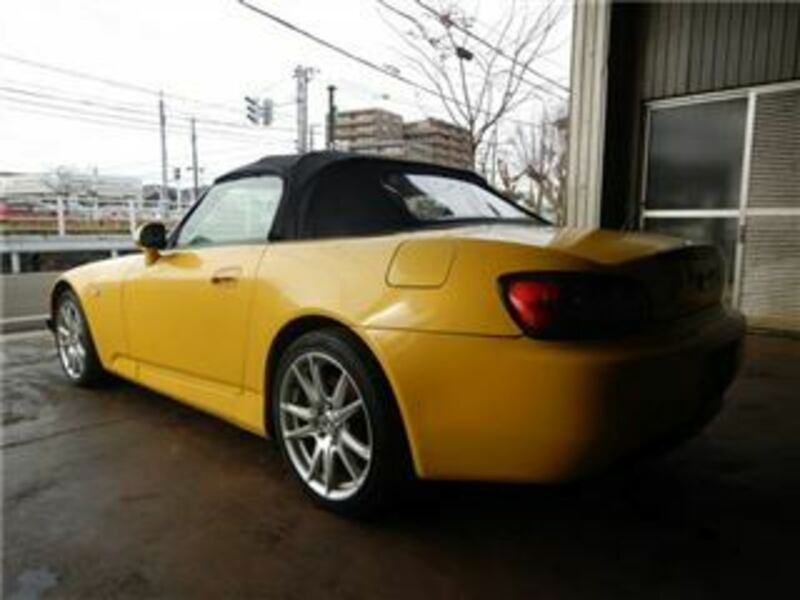 S2000