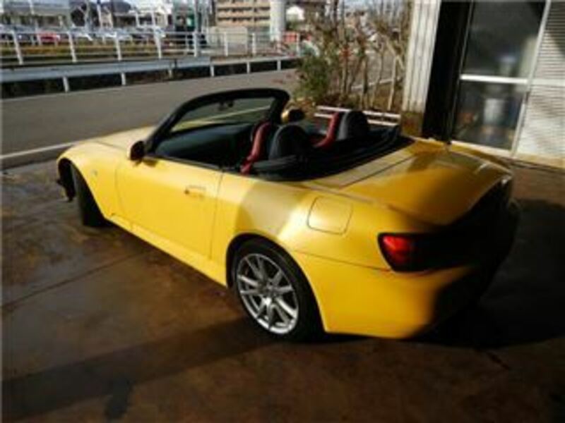S2000
