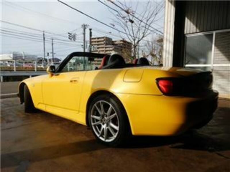S2000