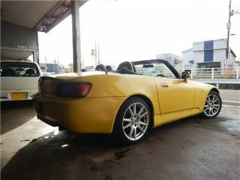S2000