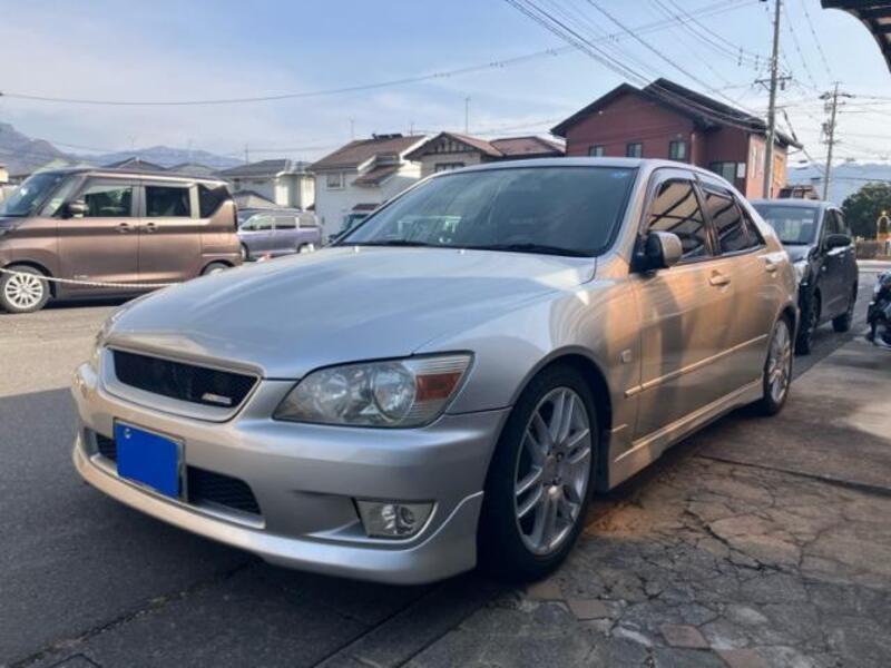 TOYOTA ALTEZZA
