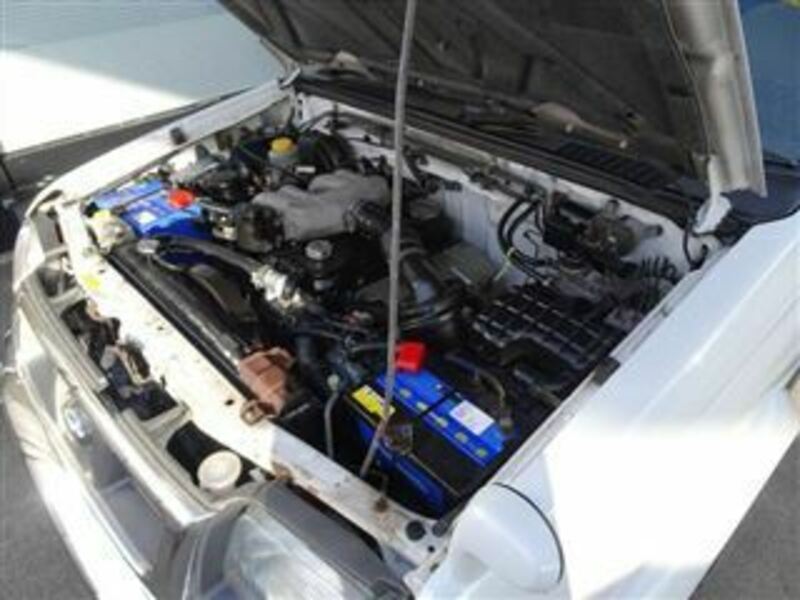 DATSUN PICKUP