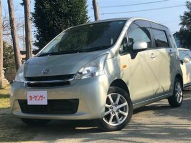 DAIHATSU　MOVE