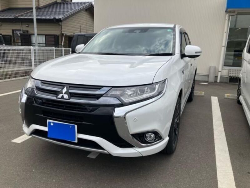MITSUBISHI OUTLANDER PHEV
