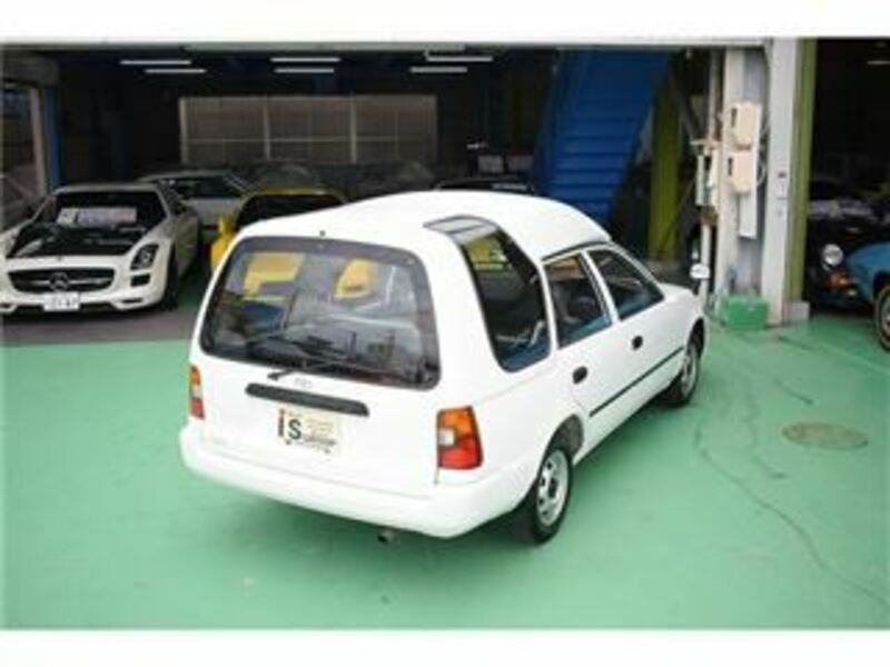 COROLLA VAN